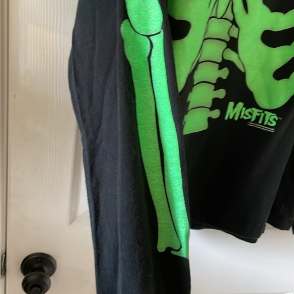 RARE 1997 Misfits signed Jerry Only long sleeve glow in the dark skeleton shirt - Picture 8 of 10